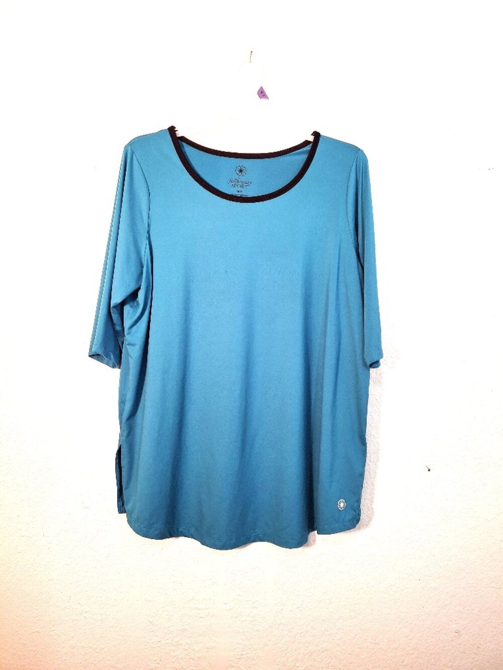 Full Beauty Sport Top Size 18-20